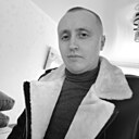 Знакомства: Илья, 32 года, Петрозаводск