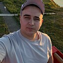 Знакомства: Максим, 22 года, Чебоксары