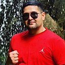 Знакомства: Akmal, 32 года, Ростов Великий