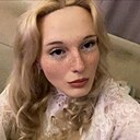 Знакомства: Тая, 18 лет, Екатеринбург