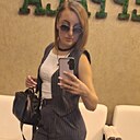 Знакомства: Ника, 35 лет, Луганск