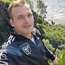 Знакомства: Артем, 32 года, Красноярск