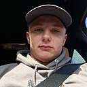 Знакомства: Артем, 41 год, Сумы