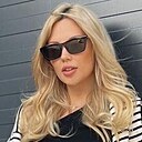 Знакомства: Иришка, 33 года, Брно