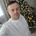 Знакомства: Виктор, 36 лет, Красногорск