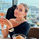 Знакомства: Виктория, 38 лет, Москва