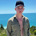 Знакомства: Виталий, 23 года, Тамбов