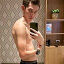 Знакомства: Игорь, 25 лет, Татарск