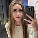 Знакомства: Вика, 25 лет, Волгоград