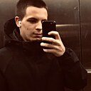 Знакомства: Дмитрий, 21 год, Москва