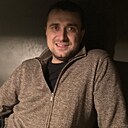 Знакомства: Виктор, 37 лет, Мытищи