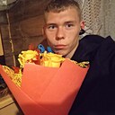 Знакомства: Артём, 18 лет, Ужур