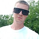 Знакомства: Артём, 26 лет, Ильский