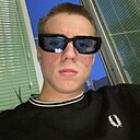 Знакомства: Артем, 21 год, Рыбинск