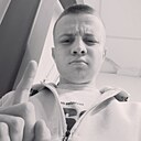 Знакомства: Виктор, 21 год, Чистополь