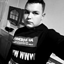 Знакомства: Артем, 23 года, Лутугино