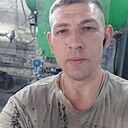 Знакомства: Артем, 38 лет, Керчь