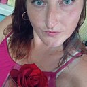 Знакомства: Юлия, 35 лет, Усть-Лабинск