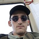 Знакомства: Валерий, 27 лет, Чебоксары