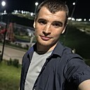 Знакомства: Андрей, 24 года, Бобров