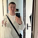 Знакомства: Артур, 21 год, Гомель