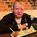 Знакомства: Андрей, 26 лет, Сургут