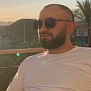 Знакомства: Артем, 32 года, Орел