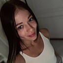 Знакомства: Ульяна, 33 года, Симферополь