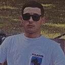 Знакомства: Tornike Gruzin, 23 года, Познань