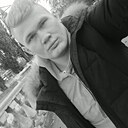 Знакомства: Валерий, 26 лет, Торез
