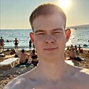 Знакомства: Роман, 22 года, Кострома