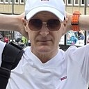 Знакомства: Денис, 44 года, Березино