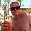Знакомства: Олег, 46 лет, Актау
