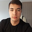 Знакомства: Максим, 22 года, Верхняя Пышма