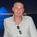 Знакомства: Илья, 24 года, Саратов