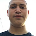 Знакомства: Дима, 25 лет, Керчь