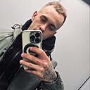 Знакомства: Dima, 23 года, Brașov