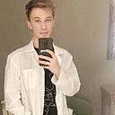 Знакомства: Максим, 22 года, Черногорск