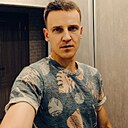 Знакомства: Дамиен, 32 года, Хабаровск