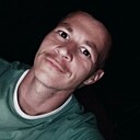 Знакомства: Денис, 33 года, Благовещенск