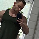 Знакомства: Максим, 27 лет, Екатеринбург