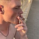 Знакомства: Дмитрий, 21 год, Геленджик