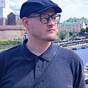 Знакомства: Александр, 27 лет, Новоаннинский