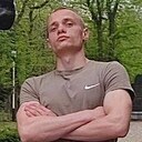 Знакомства: Игорь, 21 год, Амвросиевка