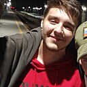 Знакомства: Макс, 20 лет, Таганрог