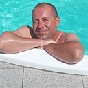 Знакомства: Артём, 39 лет, Горловка