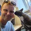 Знакомства: Тот Самый, 23 года, Горловка