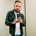 Знакомства: Артём, 35 лет, Калининград