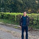 Знакомства: Исмоил, 21 год, Ульяновск