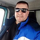 Знакомства: Юрий, 39 лет, Псков